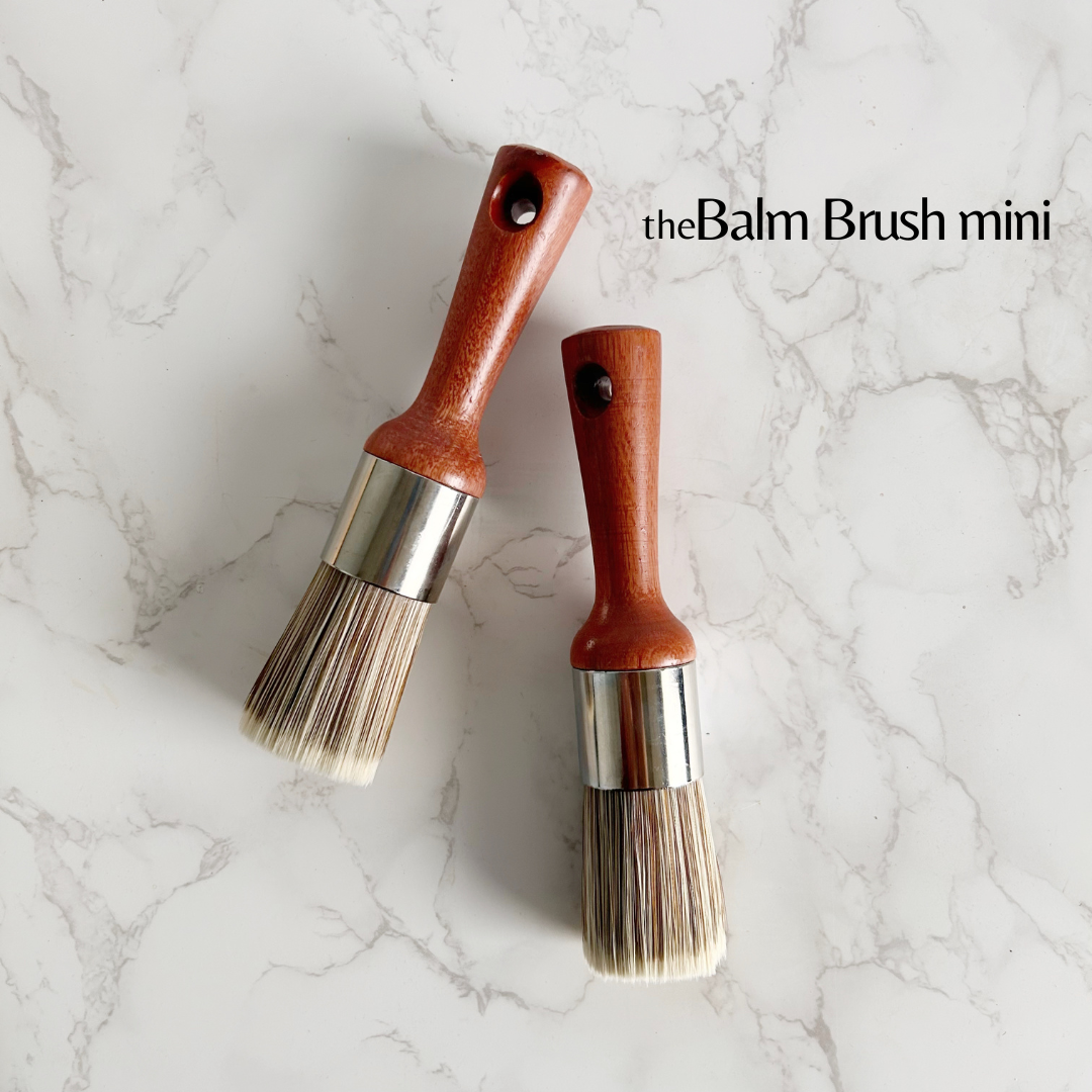 theBalm Brush mini